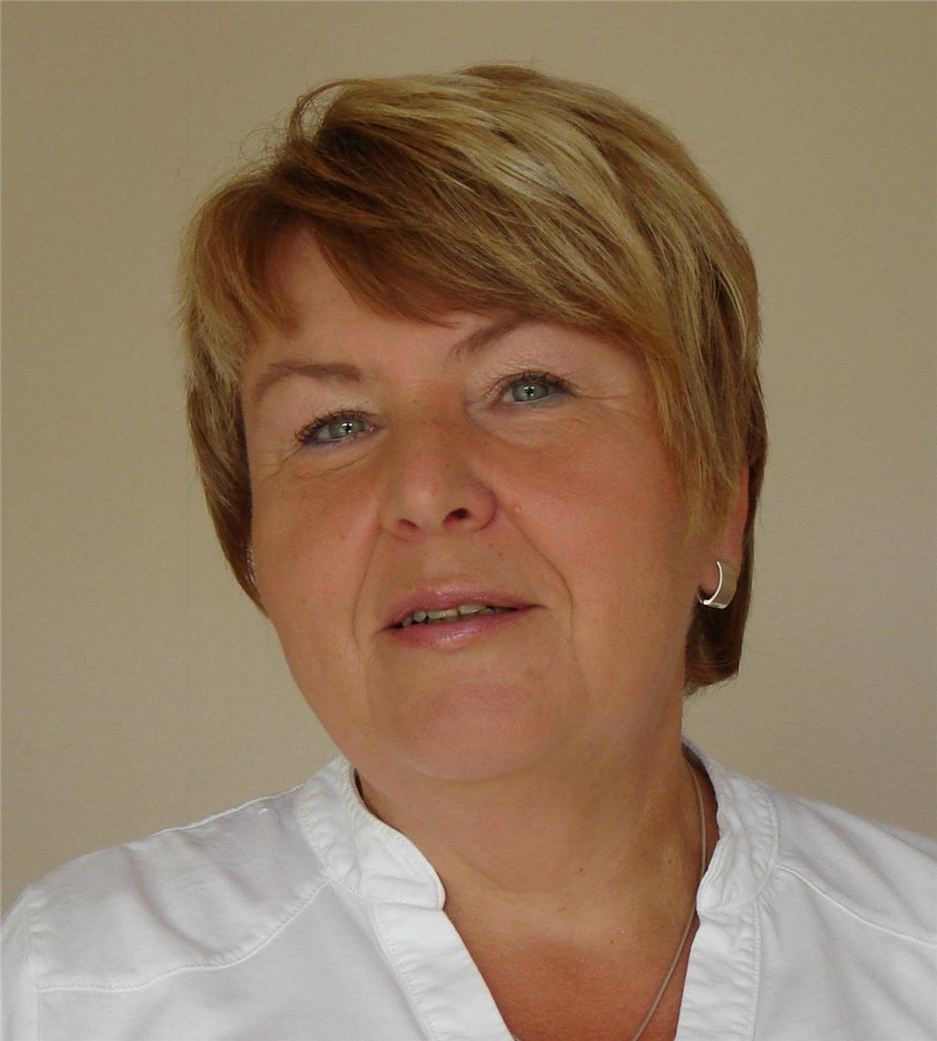 Hentsch, Andrea